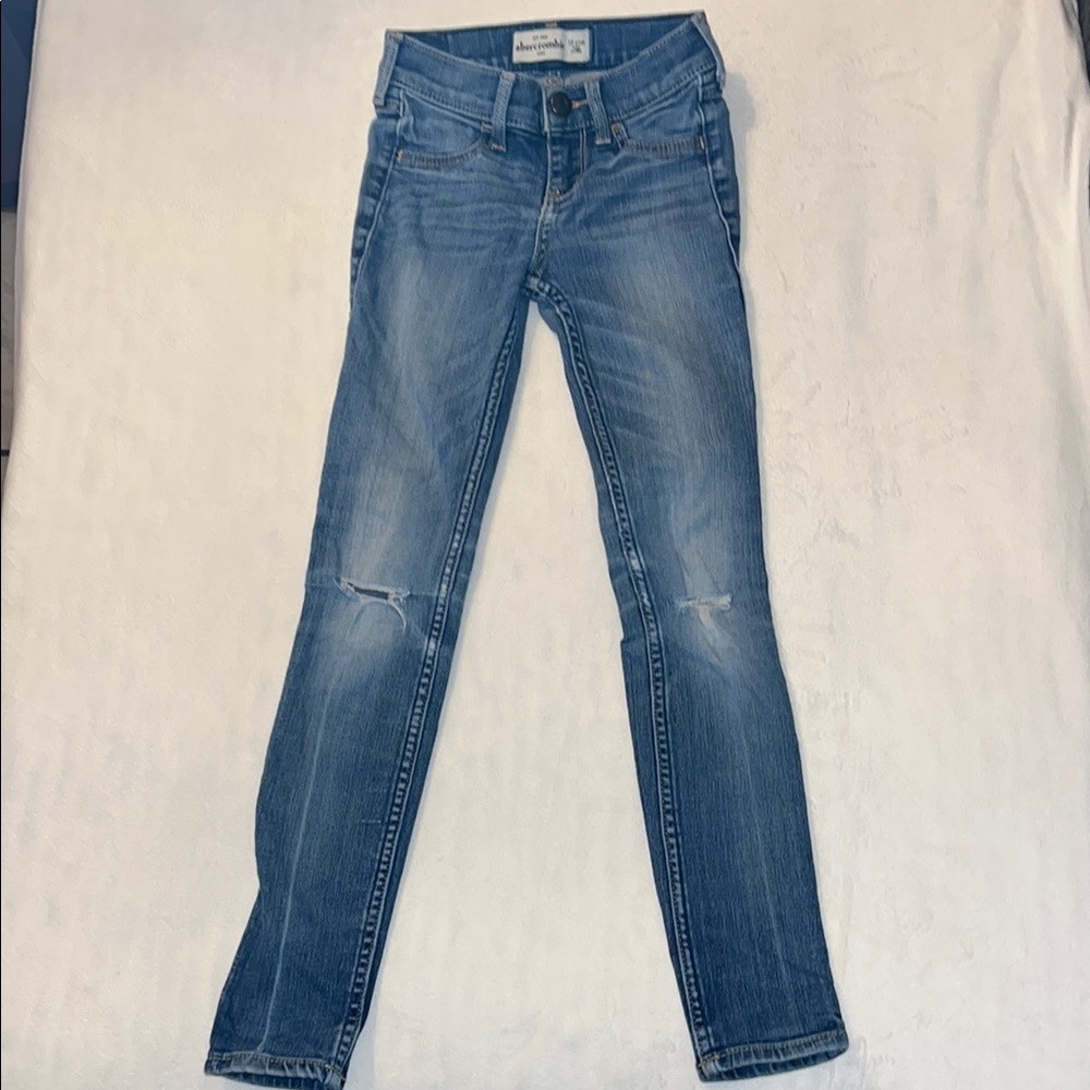 Abercrombie kids Denim Distressed Jeans size 10